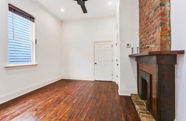 Building Photo - 2120 St Roch Ave