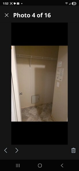 Building Photo - 233 Tracer Ave