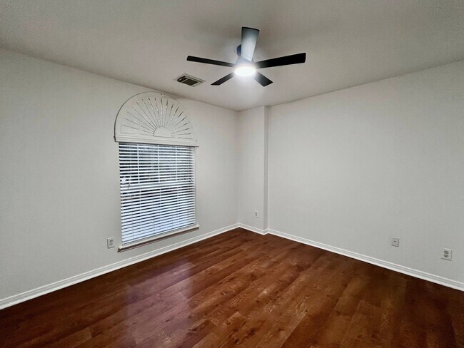 Building Photo - 4507 Quiet Loch Ct