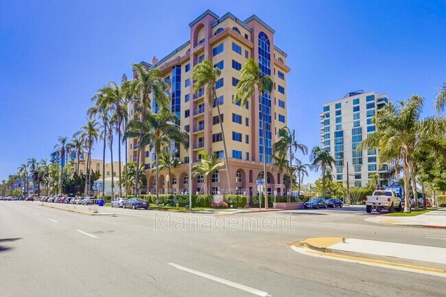 Building Photo - 3060 Sixth Ave