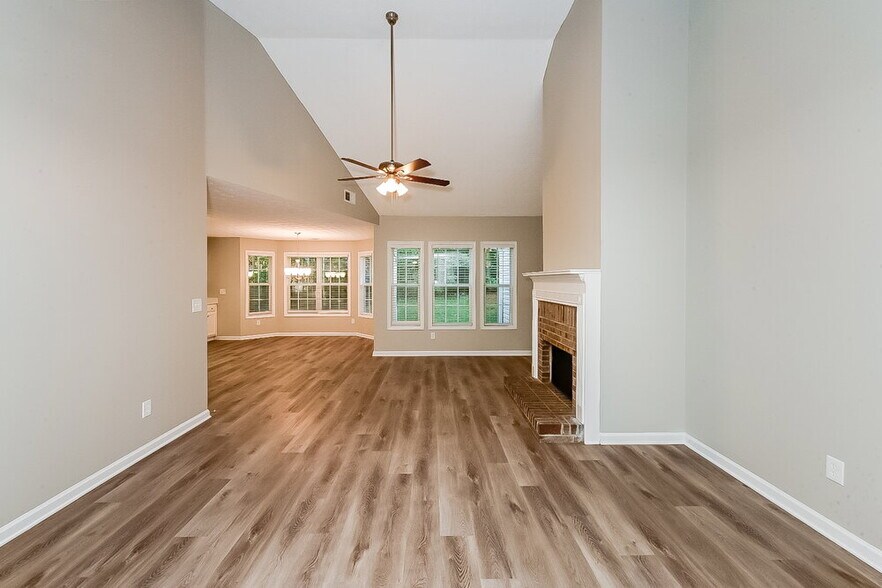 Building Photo - 205 Lassiter Dr