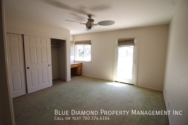 Building Photo - 3008 Azahar St