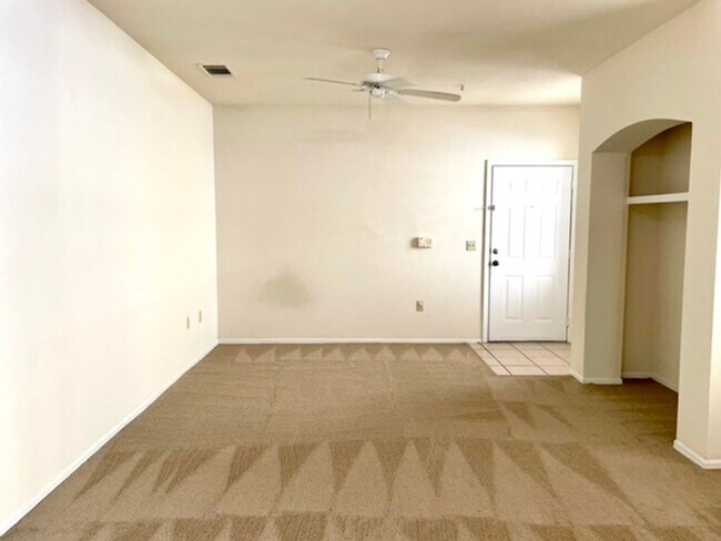 Building Photo - Lake Mary - 1 Bedroom - 1 Bathroom - $1,495.00