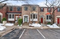 Building Photo - 5412 Wycklow Ct