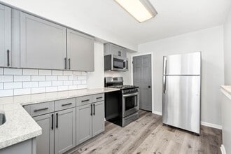 Building Photo - Beautiful 3 bedroom home in Pittsburgh available July 10!