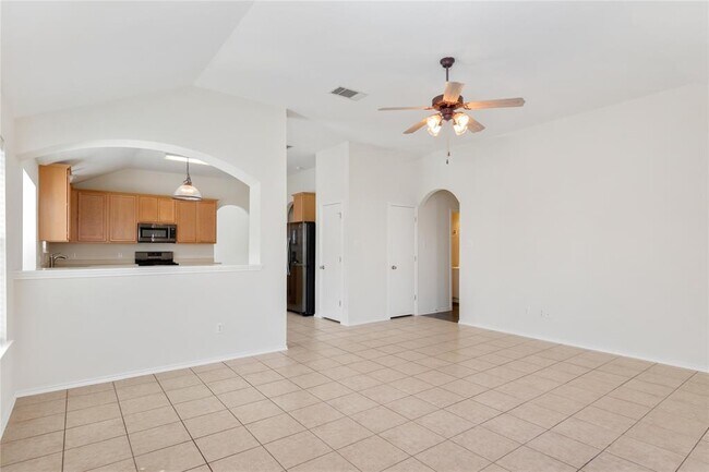 Building Photo - 1117 Alexandria Way