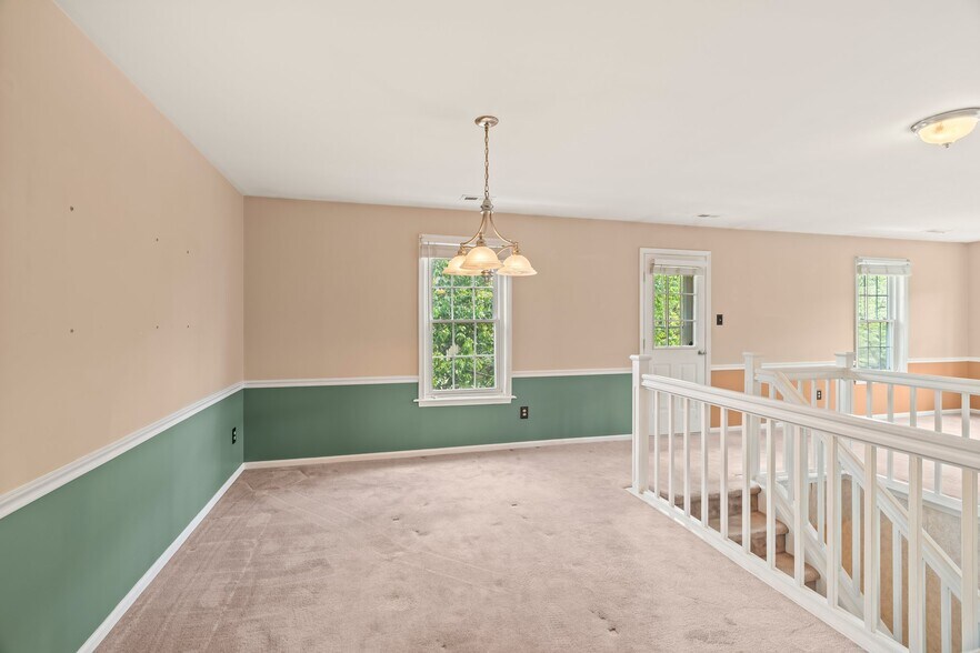 Building Photo - 759 Westfield Dr