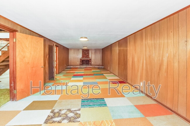 Building Photo - 5705 Haynes-Sterchi Rd