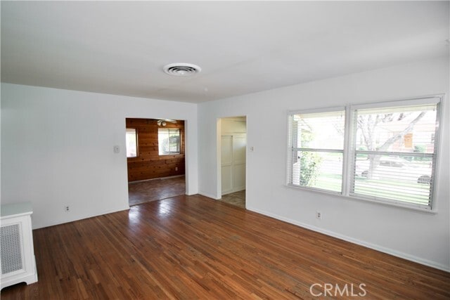 Building Photo - 5117 Hesperia Ave