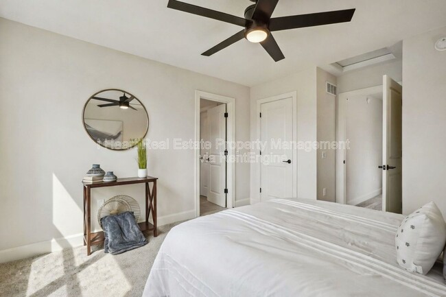 Building Photo - 77 N Guilford Ave