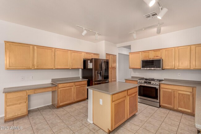 Building Photo - 5321 W Morgan Pl