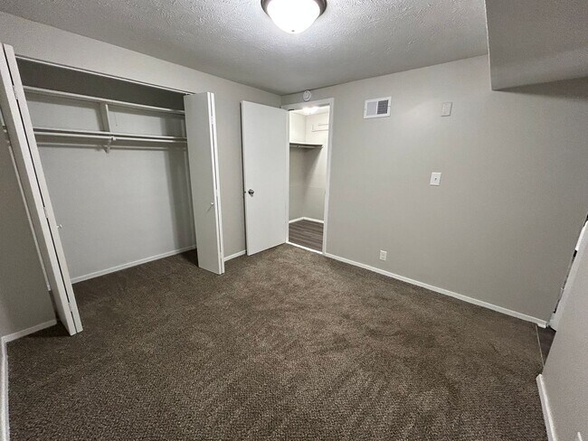 Building Photo - Your Private Oasis in Old Town Discover the "hidden gem" of The Melville.