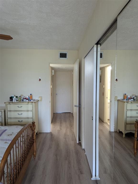 Building Photo - 2433 Brazilia Dr