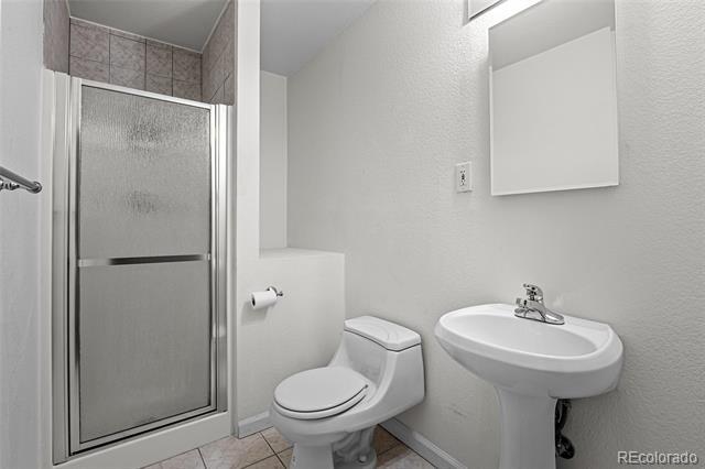 Building Photo - 5160 Ashbrook Cir