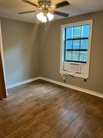 Building Photo - 6710 Phillips Ln