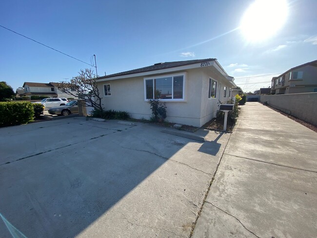 Building Photo - Completely Remodeled 3 Bedroom Cypress Hou...