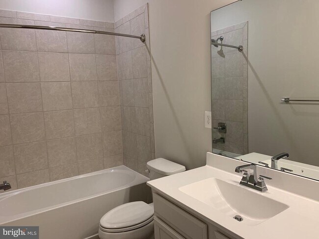 Building Photo - 11263 Dry Spring Dr