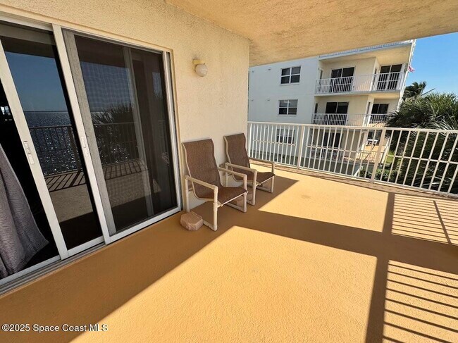 Building Photo - 7128 Marbella Ct