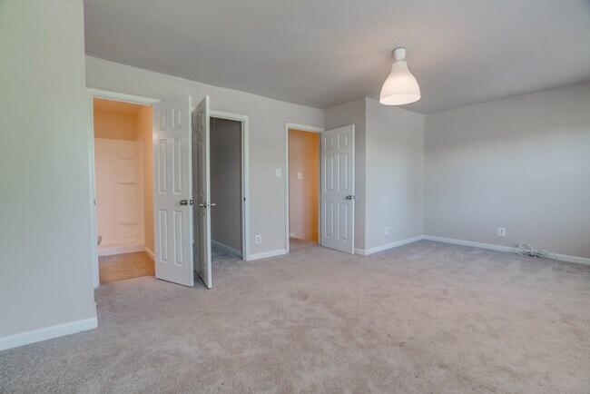 Building Photo - 19664 Wootton Ave