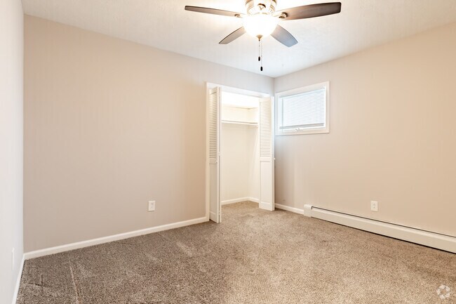 2BR, 1BA - Second Bedroom - Riley Place Apartments