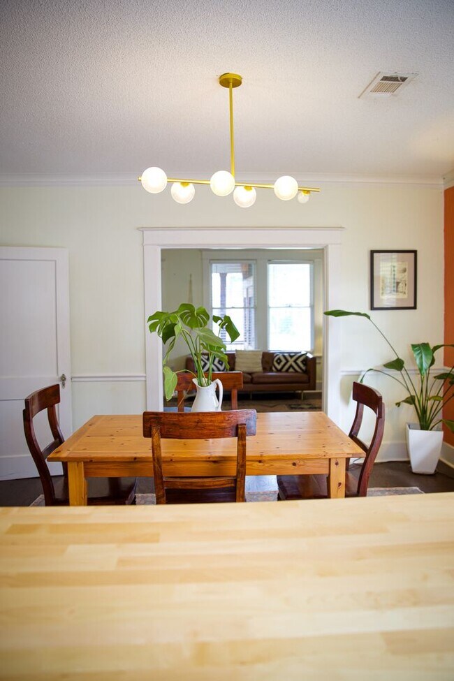 Building Photo - Gorgeous Brick 4 Bedroom Home Now Available -
