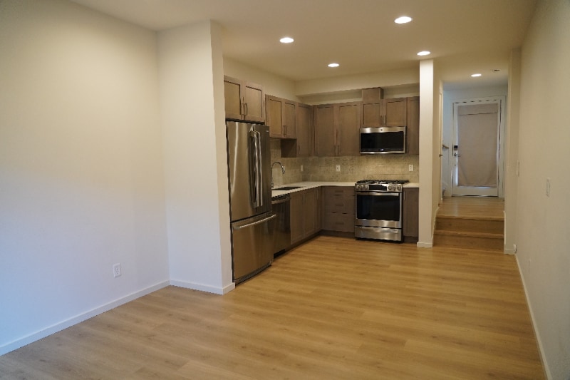 Building Photo - 3631 1st Ave NW