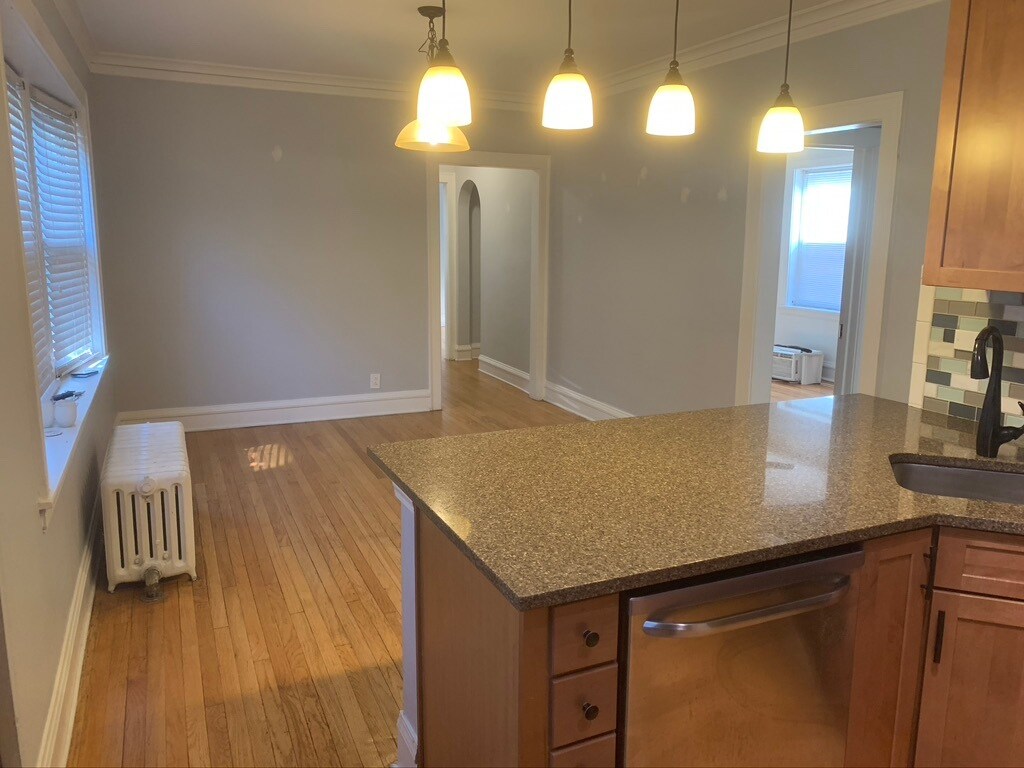 Building Photo - 6024 N rockwell