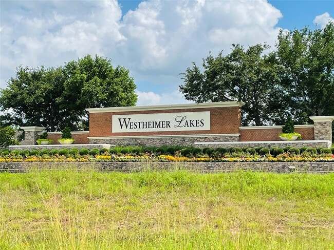 Building Photo - 25915 S Lakefair Dr