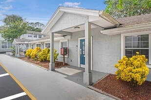 Building Photo - Residences at Oyster Creek