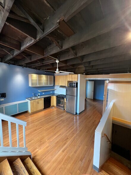Primary Photo - 2109 Larkins Way