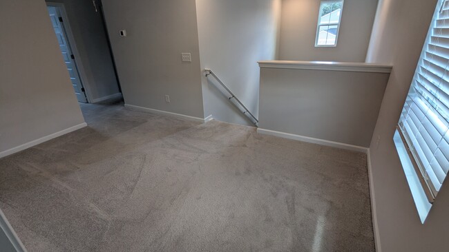 Building Photo - 128 Bottlebrush Dr