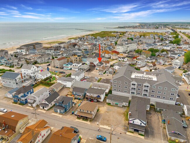 Building Photo - 9 N St