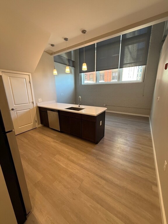 Building Photo - 6 Chatham St