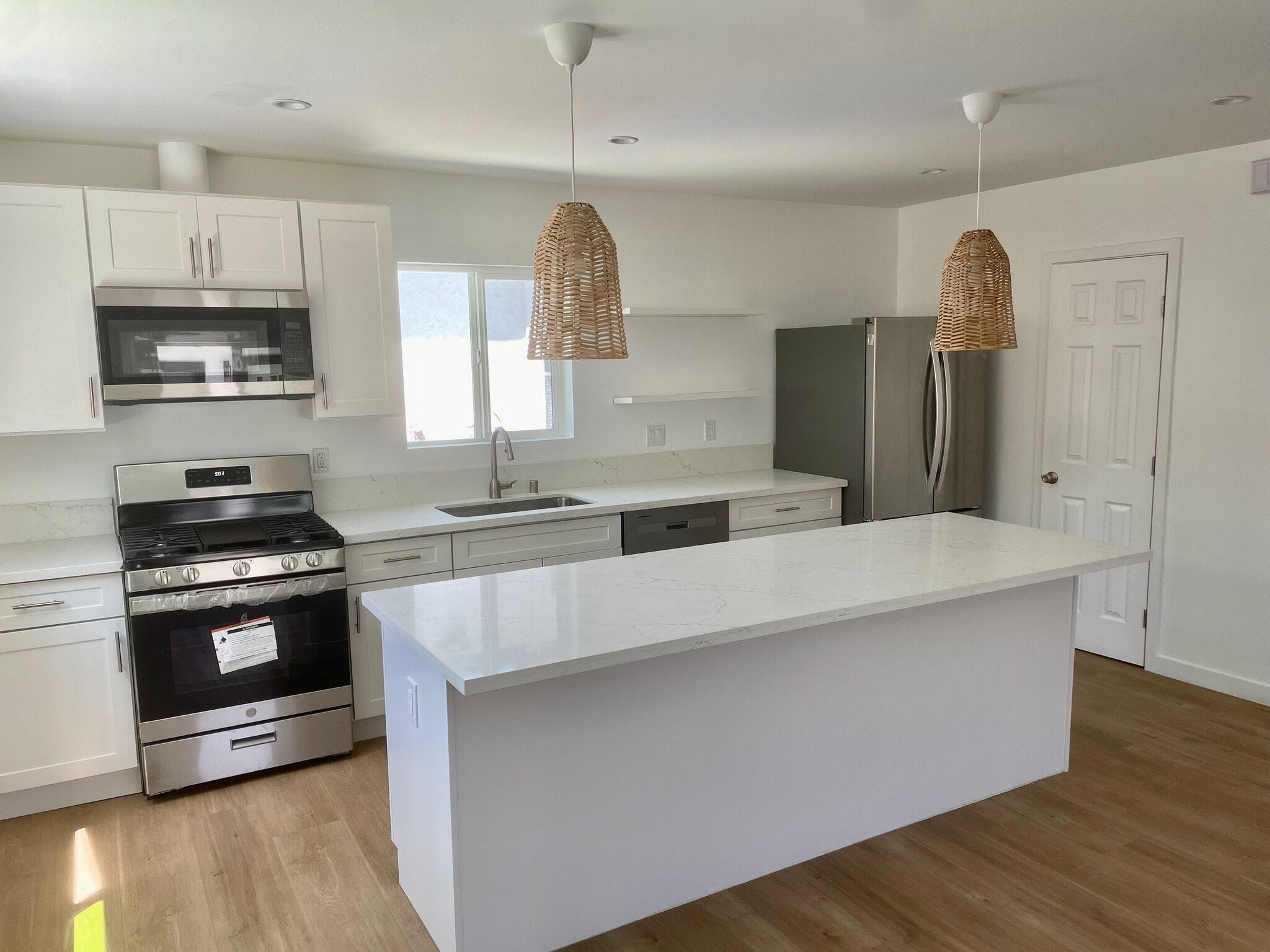Kitchen Island - 3542 W 132nd St