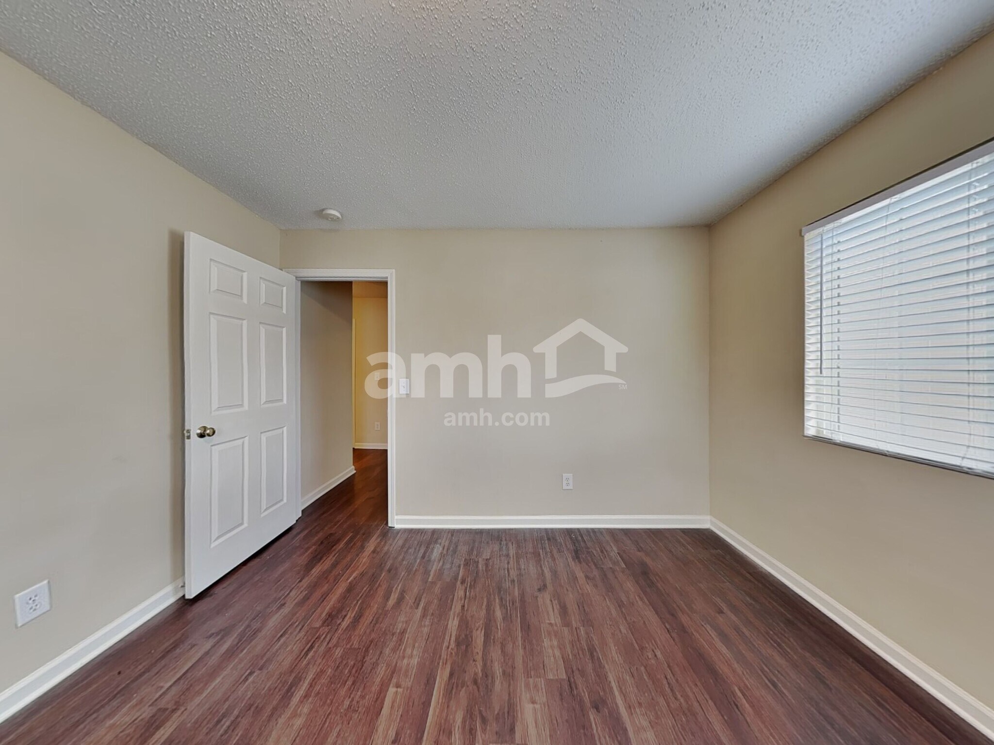 Building Photo - 3345 Wiliton Way