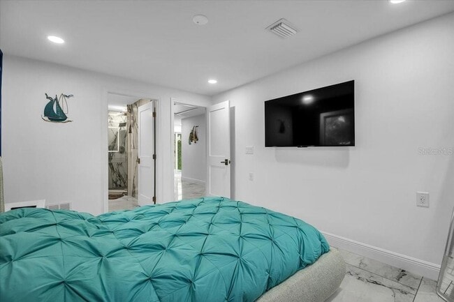 Building Photo - 5624 Cape Leyte Dr