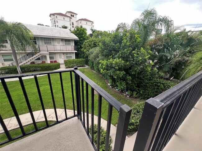 Building Photo - 108 Bravado Ln