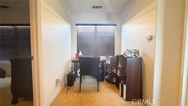 Building Photo - 52202 Rosewood Ln