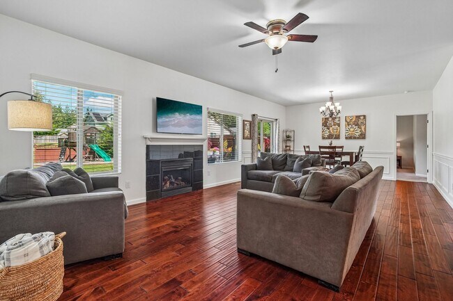 Building Photo - Spacious Port Orchard Home with RV Parking, Bonus Room & Entertainer’s Backyard