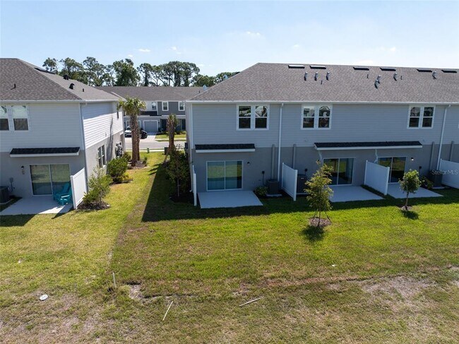 Building Photo - 15125 Cuzcorro Ct