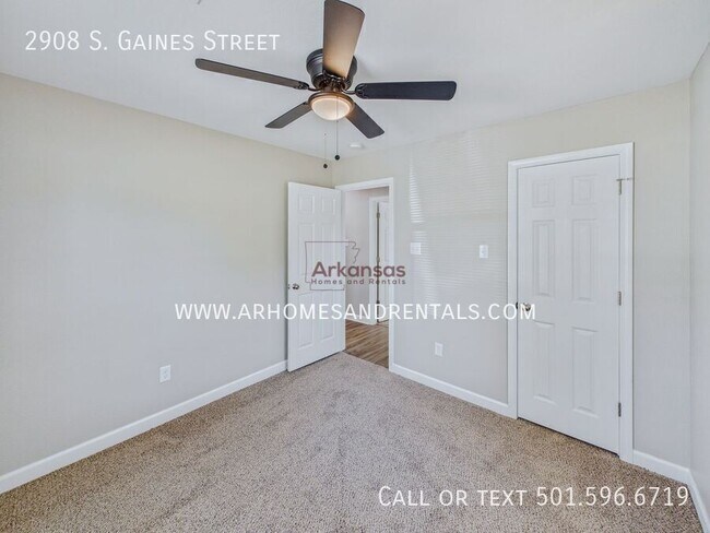 Building Photo - 2908 S Gaines St