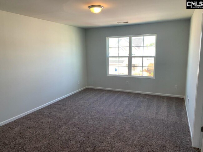 Building Photo - 2325 Trakand Dr