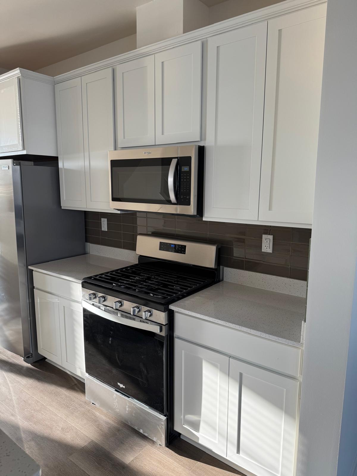 Building Photo - 2263 Glacier St