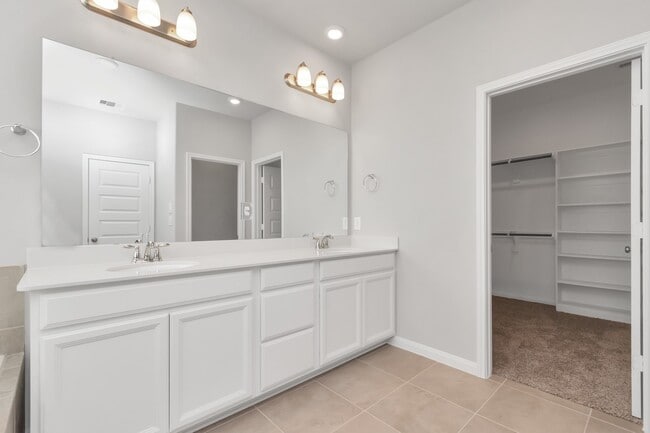 Building Photo - 1526 Parkland Oak Dr