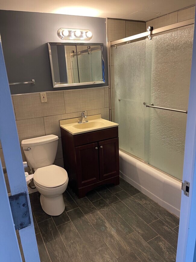 22700 Garrison St 22700 Garrison St Dearborn MI 48124 Apartment Finder