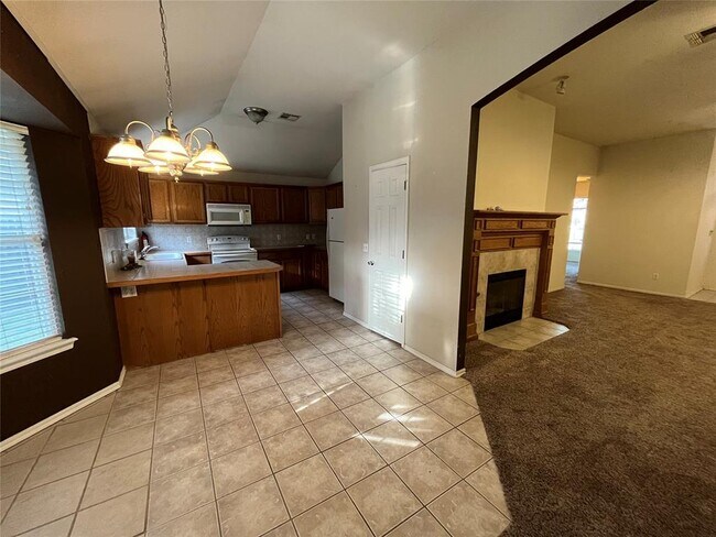 Building Photo - 2045 Rising Hill Dr