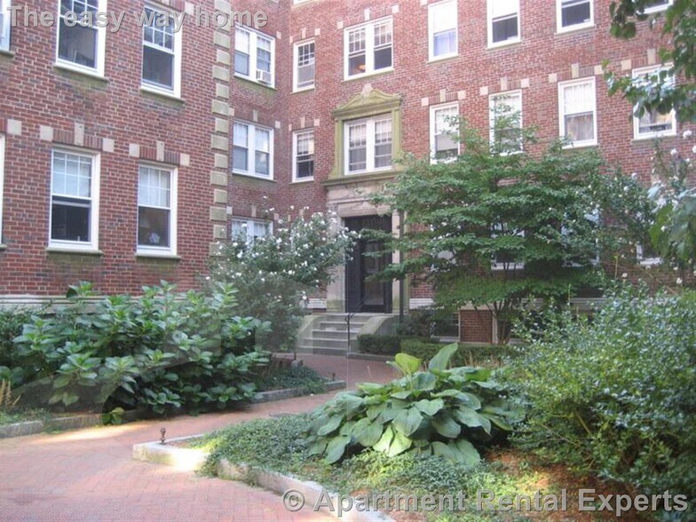 Building Photo - 26 Chauncy St
