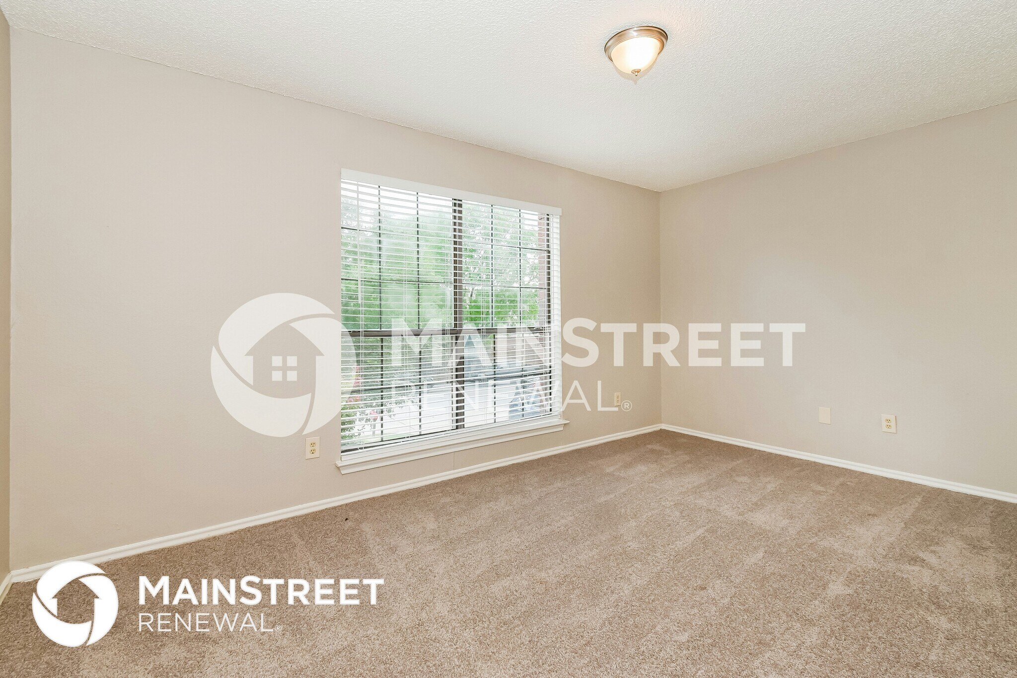 Building Photo - 6820 Moccasin Dr