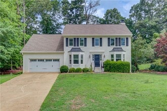 Building Photo - 153 Lantern Ridge Ct