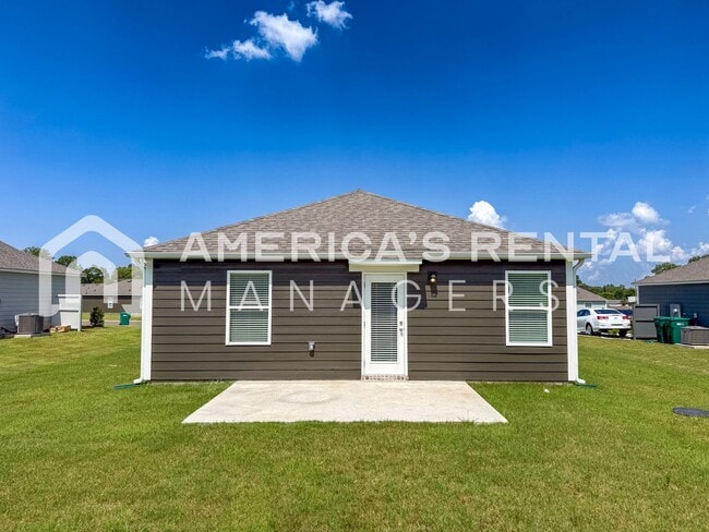 Building Photo - Home for Rent in Tuscaloosa, AL!!! COMING SOON!